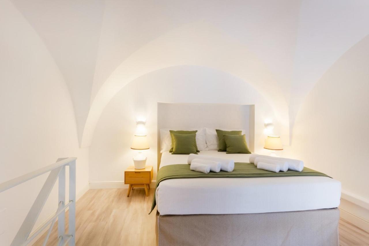 Reluxe Private Wellness Bed & Breakfast เลชเช ภายนอก รูปภาพ