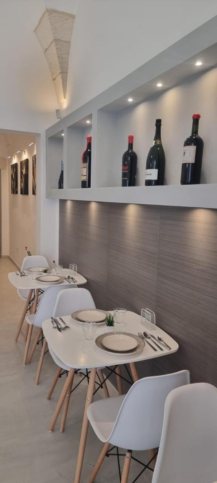 Reluxe Private Wellness Bed & Breakfast เลชเช ภายนอก รูปภาพ